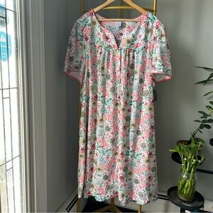 Secret Treasures short sleeves Floral Flamingo pockets Nightgown in plus size 4X